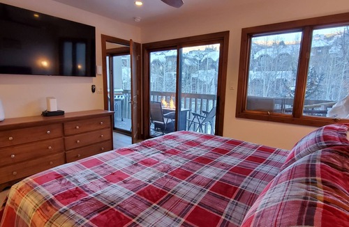 Beaver Creek House | 3 Bedroom Ski in/out condo in Beaver Creek CO