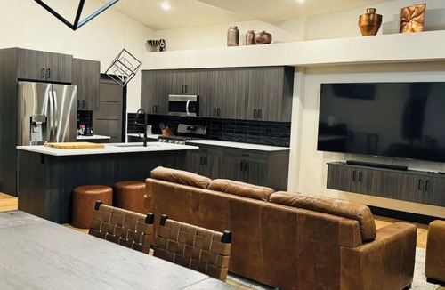 West Colorado Springs House | 3 Bedroom Townhome in Wonderful Colorado Springs, Colorado