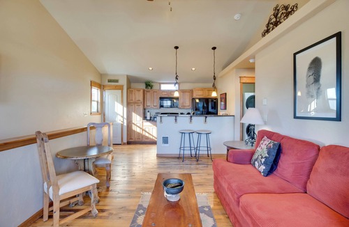 Gunnison House | 3 Blocks to Main St: Cozy Gunnison Retreat!
