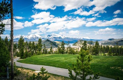 Keystone House | 3 Mi to Keystone Resort: Condo w/Mountain View