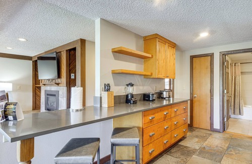 Baldy Mountain House | 3 Mi to Slopes! Mtn-View Breckenridge Townhome