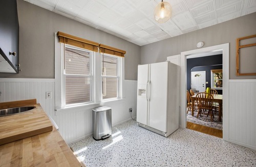 Tremont Apartment | 3 Private Apts in Tremont - Perfect for Groups