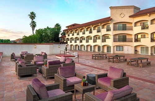 Buellton Hotel | 3-Star Hotel ∙ Santa Ynez Valley Marriott