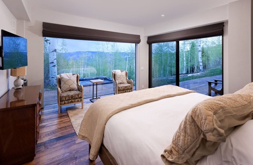 Snowmass Village House | 3 story Luxury Ski In/Ski out Mountain Contemporary Home