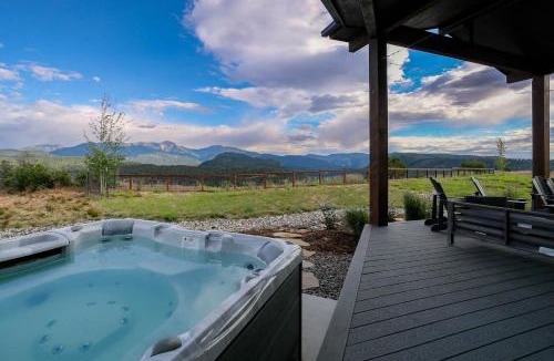 Durango House | 321 Castle Ridge Drive