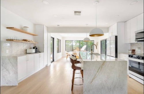 Deerfield Beach House | 3b2bprivate house with pool and hot tub 1 mile from the ocean in the cove