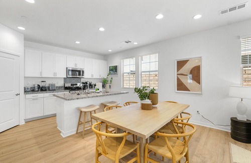 Mira Loma House | 3B3B Newly renovated 24HSelf CheckIn Free Parking