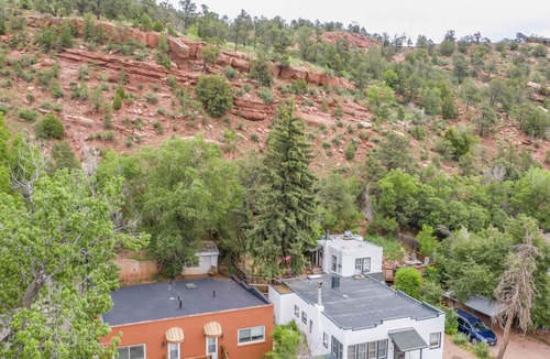 Manitou Springs Historic District House | 3BR Downtown Manitou Patio Mtn Views