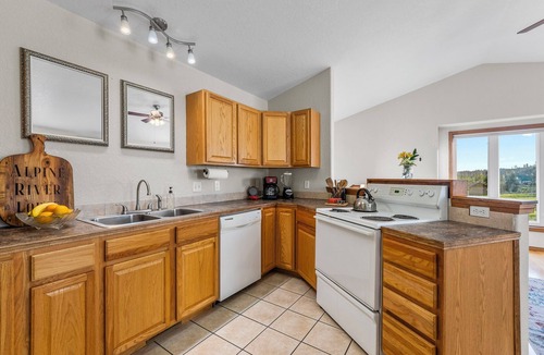 San Juan River Village House | 3BR Home for a Family Ski Trip or Summer Adventure