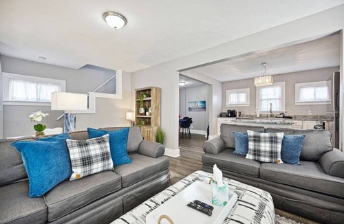 Lorain House | 3BR in Lorain near Lake Erie