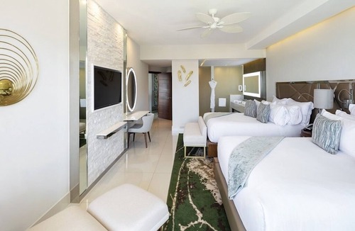 Aurora Resort | 4,198-square-foot oceanfront suite is chic and modern