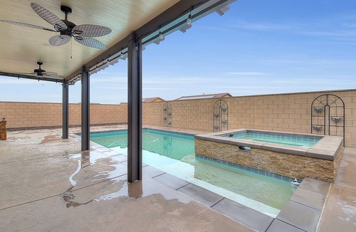 Victorville House | 4 BD Beautiful House
