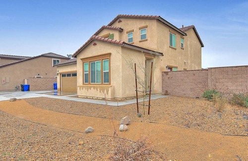 Victorville House | 4 BD Beautiful House