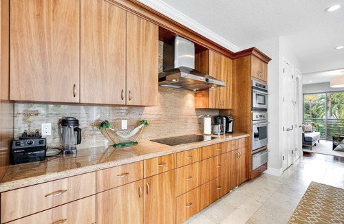 Colee Hammock House | 4-Bed + Den with pool in Las Olas, Ft Lauderdale