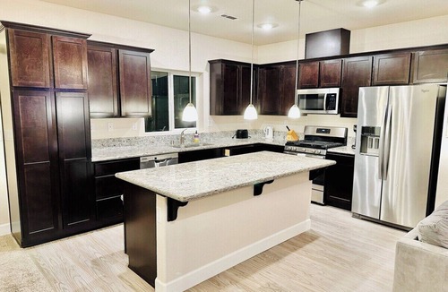 Fernley House | 4-Bedroom/2-Bath/Pet OK/Sleeps13