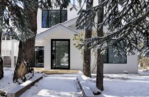 West End House | 4 Bedroom 4 Bath West End Sleek Contemporary home!