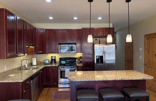Eagle-Vail House | 4 bedroom Eagle Vail townhome on golf course; minutes to Vail and Beaver Creek