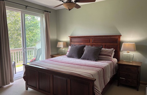 Eagle-Vail House | 4 bedroom Eagle Vail townhome on golf course; minutes to Vail and Beaver Creek