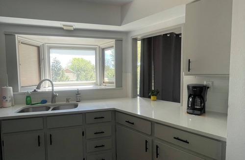 Fort Collins Villa | 4-bedroom luxury villa with AC and WiFi near old town 29 day stay or more