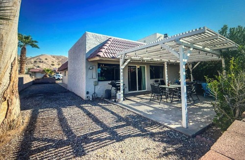 Bullhead City House | 4 Bedroom River Home on Golf Course a block to water