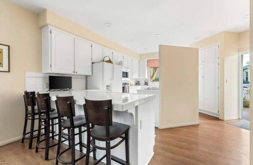 Tree Section House | 4 BR Home Near Beach | Ideal for Extended Stays