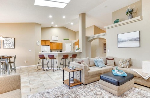 Grand Junction House | 4 Mi to Dtwn Grand Junction: Hot Tub Haven!