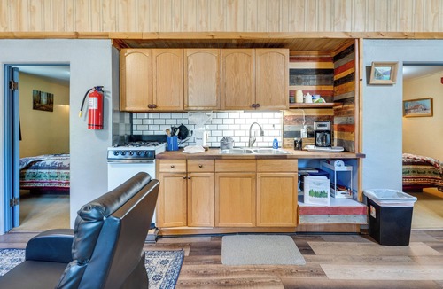Drake Cabin | 4 Mi to Estes Park: Riverfront Cabin w/Hot Tub!