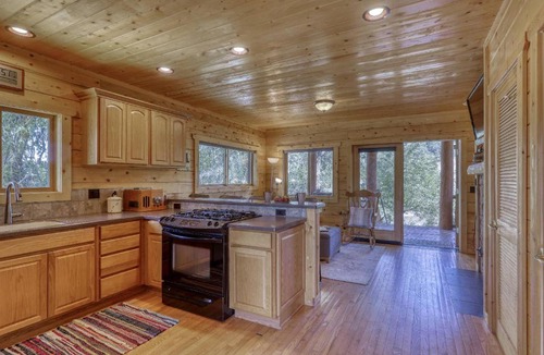 Pagosa Springs House | 403 Apache Street ("Rio Retreat")