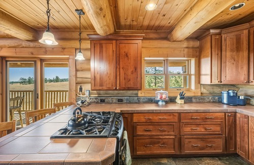 Florissant Cabin | 45-Acre Florissant Ranch Cabin & Stable