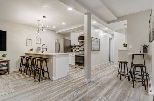 Cascade Cottage | 4925 Pike Unit2
