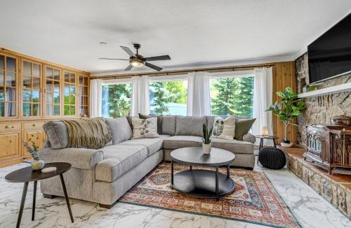 Cascade House | 4925 Pike