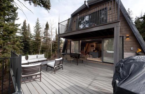 Purgatory House | 49330 Highway 550