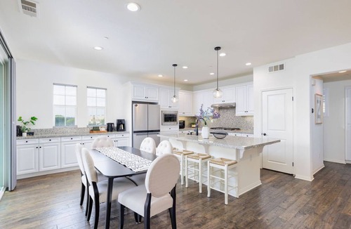 Fullerton House | 4BD 4BA Family Home near Disneyland