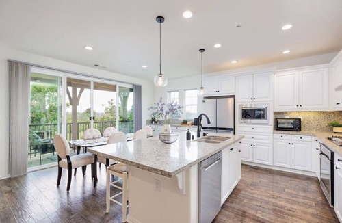Fullerton House | 4BD 4BA Family Home near Disneyland