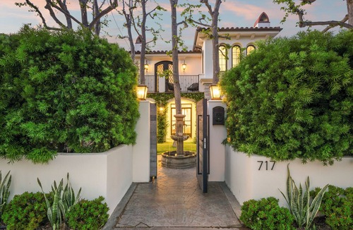Tree Section House | 4bed/6bath Santa Barbara coastal Estate in Manhattan Beach