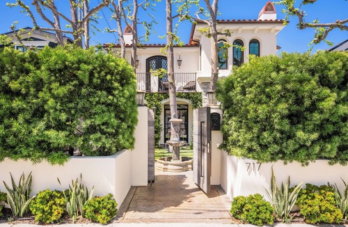 Tree Section House | 4bed/6bath Santa Barbara coastal Estate in Manhattan Beach