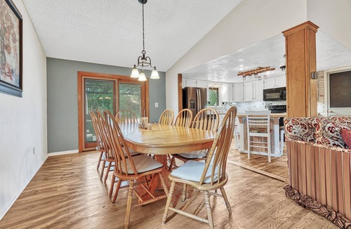 Castle Rock House | 4BR Family Home Game Room & Plenty of Space