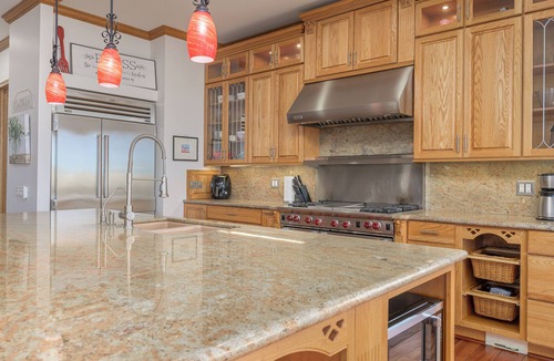 Holiday Shores House | 5-bedroom House on the River with Private Dock, 3 Pools & Outdoor Entertaining