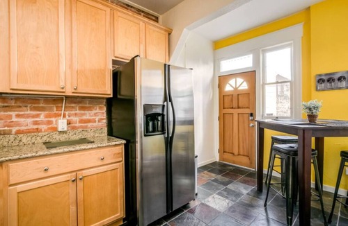 Central Boulder Condo | 5 min Walk to Pearl St - WiFi-King Bed-W&D