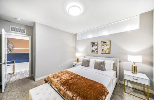 Gateway District Apartment | 506- 2BR unit with Famous Sporting Event Pool & Steam Access in Downtown Playhouse Square