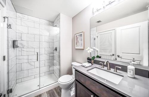 Gateway District Apartment | 506- 2BR unit with Famous Sporting Event Pool & Steam Access in Downtown Playhouse Square