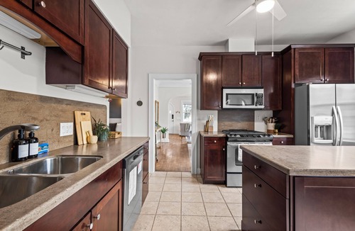 West Colfax House | 5280 Oasis - Hot Tub + Walk to Sloan's Lake