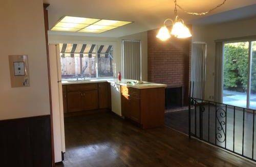 Cupertino House | 5bd2.5ba Near Apple in Cupertino