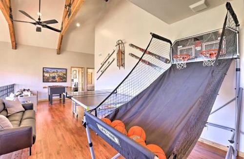Ptarmigan Mountain House | 6 Mi to Keystone Ski! Mtn-View Cabin w/Game Room