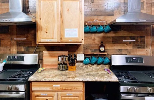 Leadville Apartment | 6 Renovated Cozy Room Dog Friendly Motel Leadville