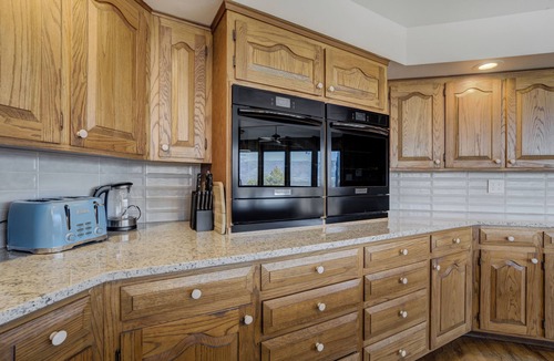 Sun Hills Villa | 6k SQ. FT./72 Acre Wildlife Preserve/Hot Tub/Grand Views