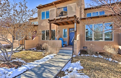 Salida House | 7984: Pet-Friendly Townhome w/Grill!