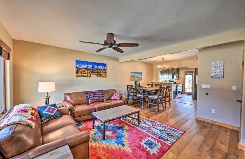 Salida House | 7984: Pet-Friendly Townhome w/Grill!
