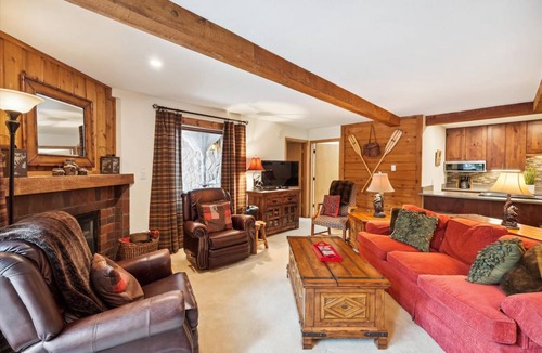 Four O'Clock Condo | 84 m² Condo ∙ 2 bedrooms ∙ 6 guests