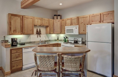 Keystone Condo | 8757 Trappers Crossing 1 Bedroom Townhouse by RedAwning